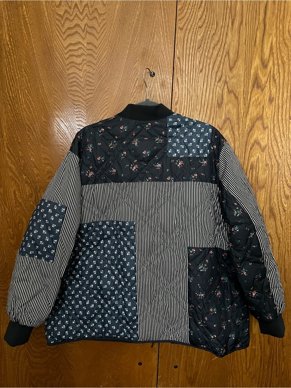 The Great x Eddie Bauer Reversible Down Bomber Jacket Size Large - Picture 9 of 12
